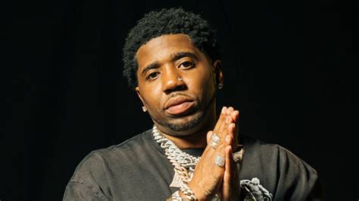 33 Yfn Lucci Record Label Label Design Ideas 2020