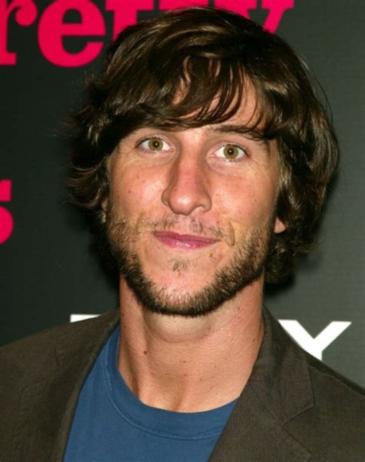 7 Pics that prove Pablo Schreiber aka Pornstache is actually really hot