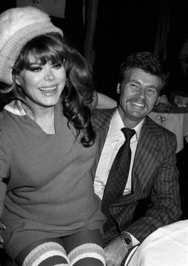 charo. Johnny carson, burns, Gavin macleod