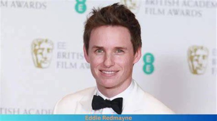 Eddie Redmayne Net Worth Salary, House, Car