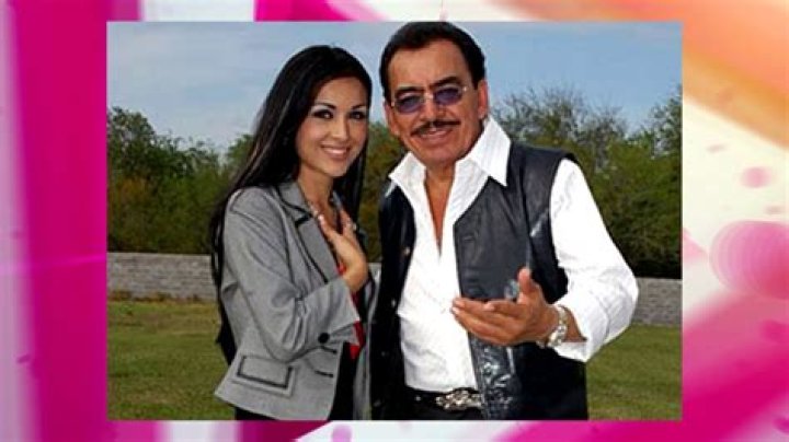 Erica Alonso, la &uacute;ltima esposa de Joan Sebastian que es 30 a&ntilde;os menor