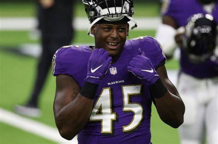 Jaylon Ferguson's fianc&eacute;e Doni Smith shares heartbreaking posts