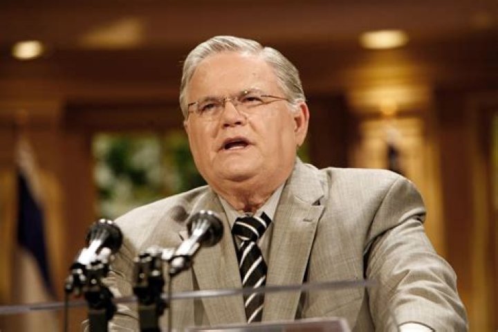 John Hagee, prominent megachurch pastor, ill with COVID19