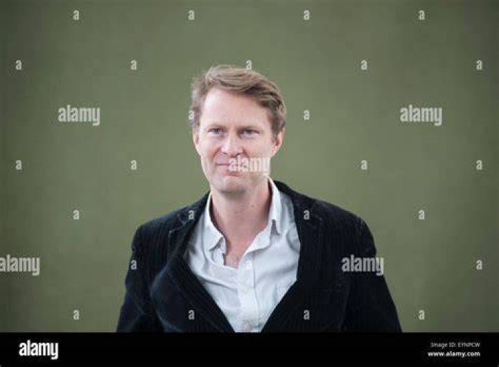 Journalist Luke Harding 'Russen bewerken Trump al sinds 1987' De