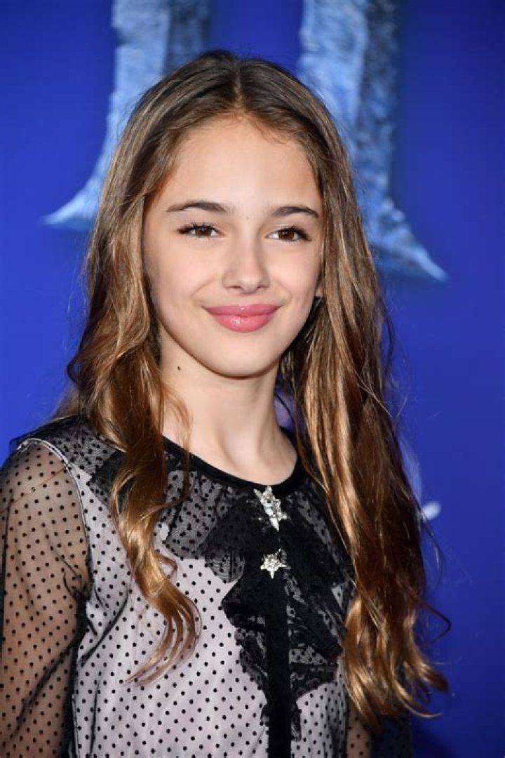 Julia Butters Ethnicity of Celebs