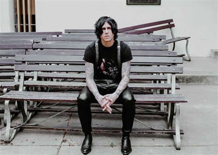 Kellin Quinn — HM Magazine