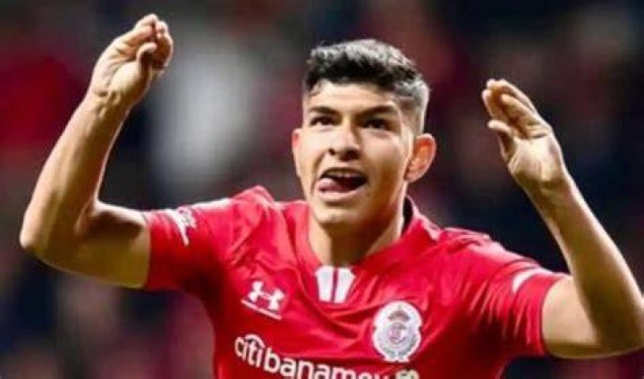 Kevin &Aacute;lvarez was a reinforcement option in America for the Clausura