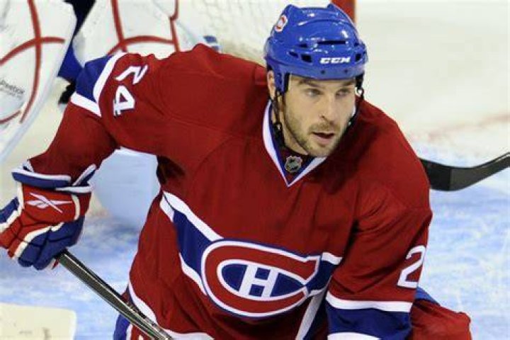 Le Canadien cède Alex Henry aux Bulldogs Hockey