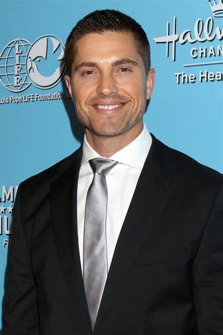 Mentalist Eric Winter int&egrave;gre la saison 3 Premiere.fr