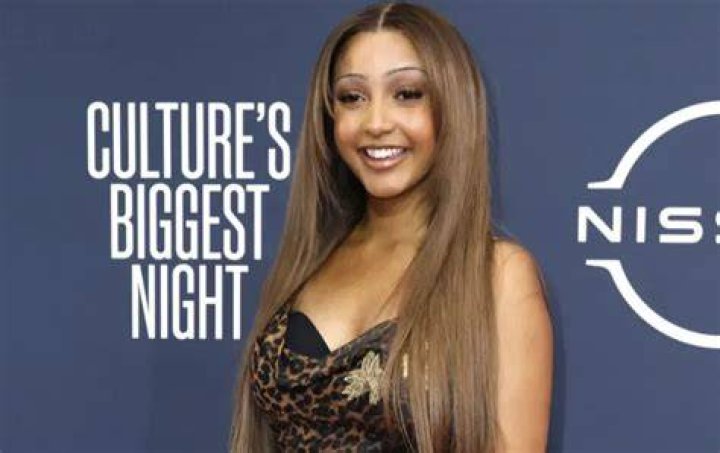 PinkPantheress Age, Height, Net Worth, Wiki, Boyfriend & Bio